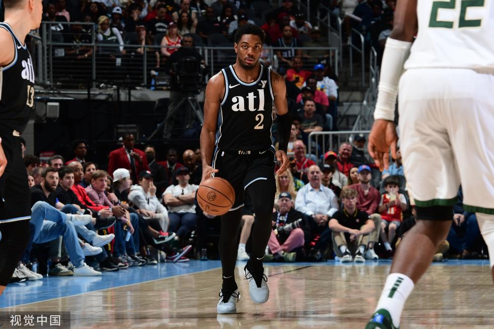 精准的长传 精准的长传